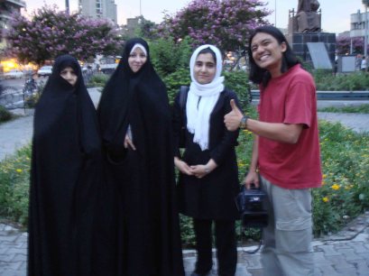 zan flirting in iran